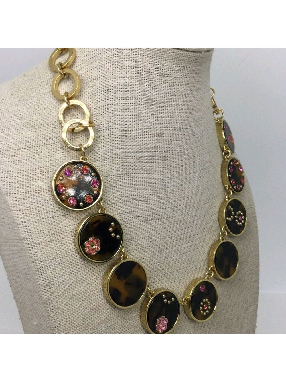 Kate Spade New York Tortoise Shell & Rhinestone Disc Necklace NWOT - Picture 3 of 5